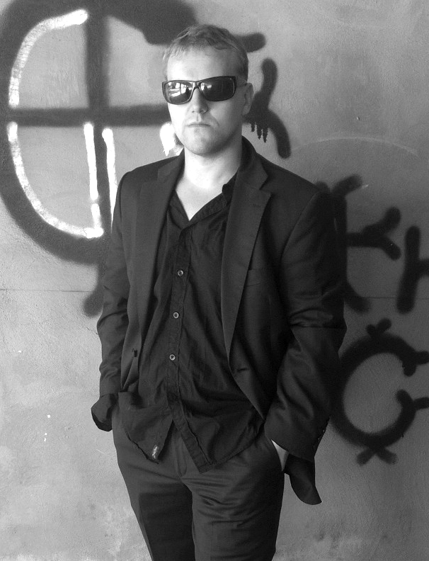 Author Shot - Rocky Rochford 2015